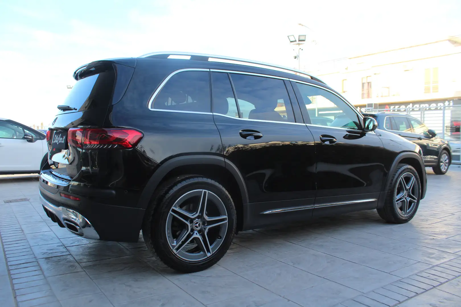 Mercedes-Benz GLB 200 GLB 200 d Premium auto Nero - 2