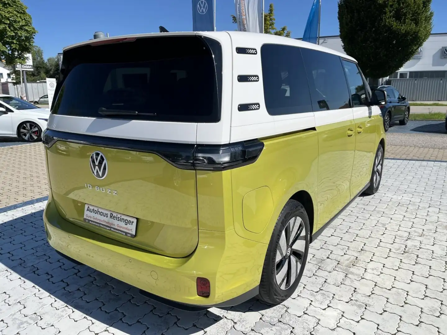 Volkswagen ID. Buzz 150 kW Pro (LED,APP,NAVI,Front-LaneAssist) Klima Gelb - 2