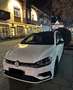 Volkswagen Golf R AKRAPOVIC***PANO***NAVI** 2.0** ALCANTARA Weiß - thumbnail 2