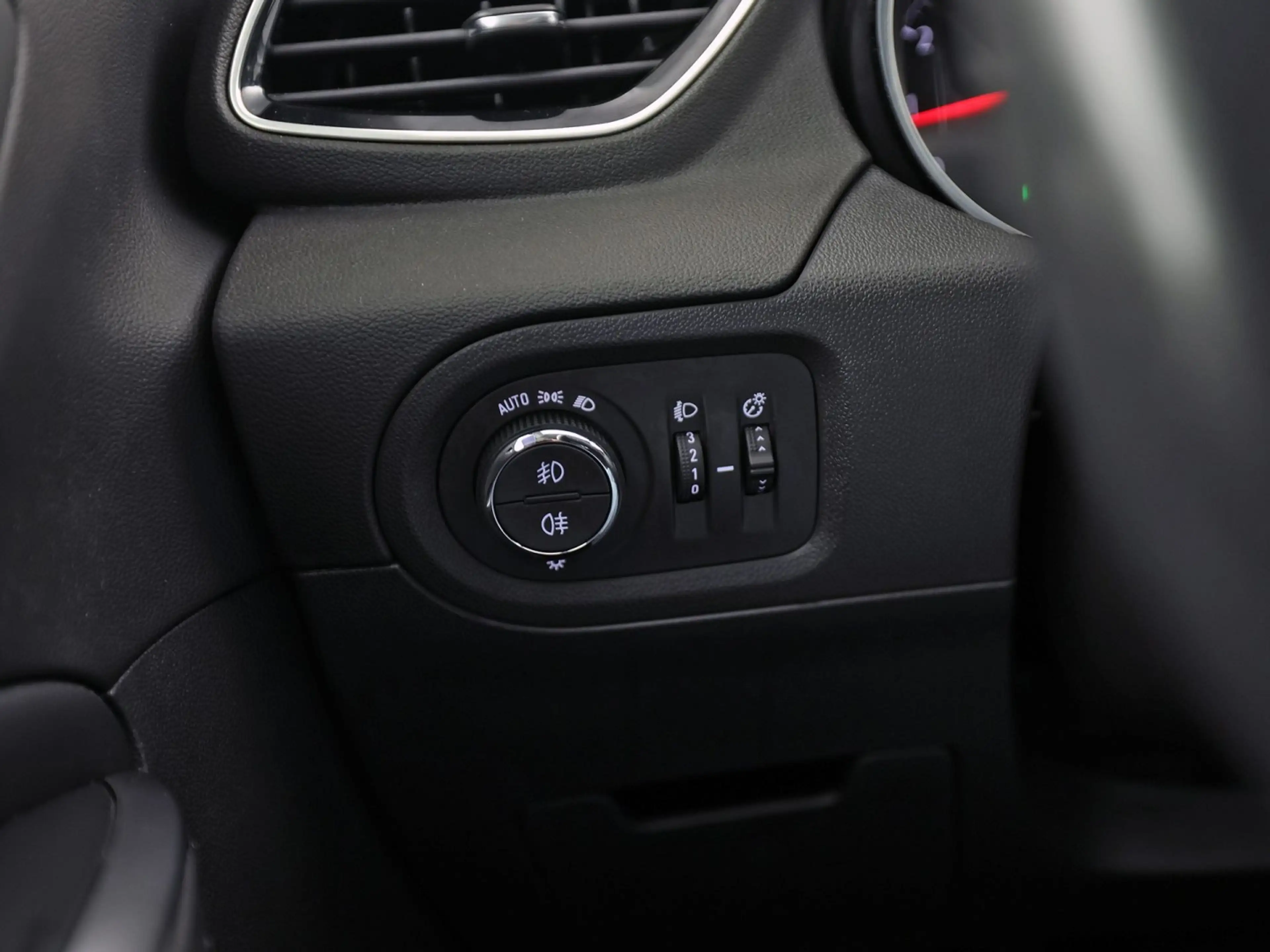 Opel Grandland 1.2 Turbo Elegance (STOELVERWARMING/KOELING, APPLE — photo 27