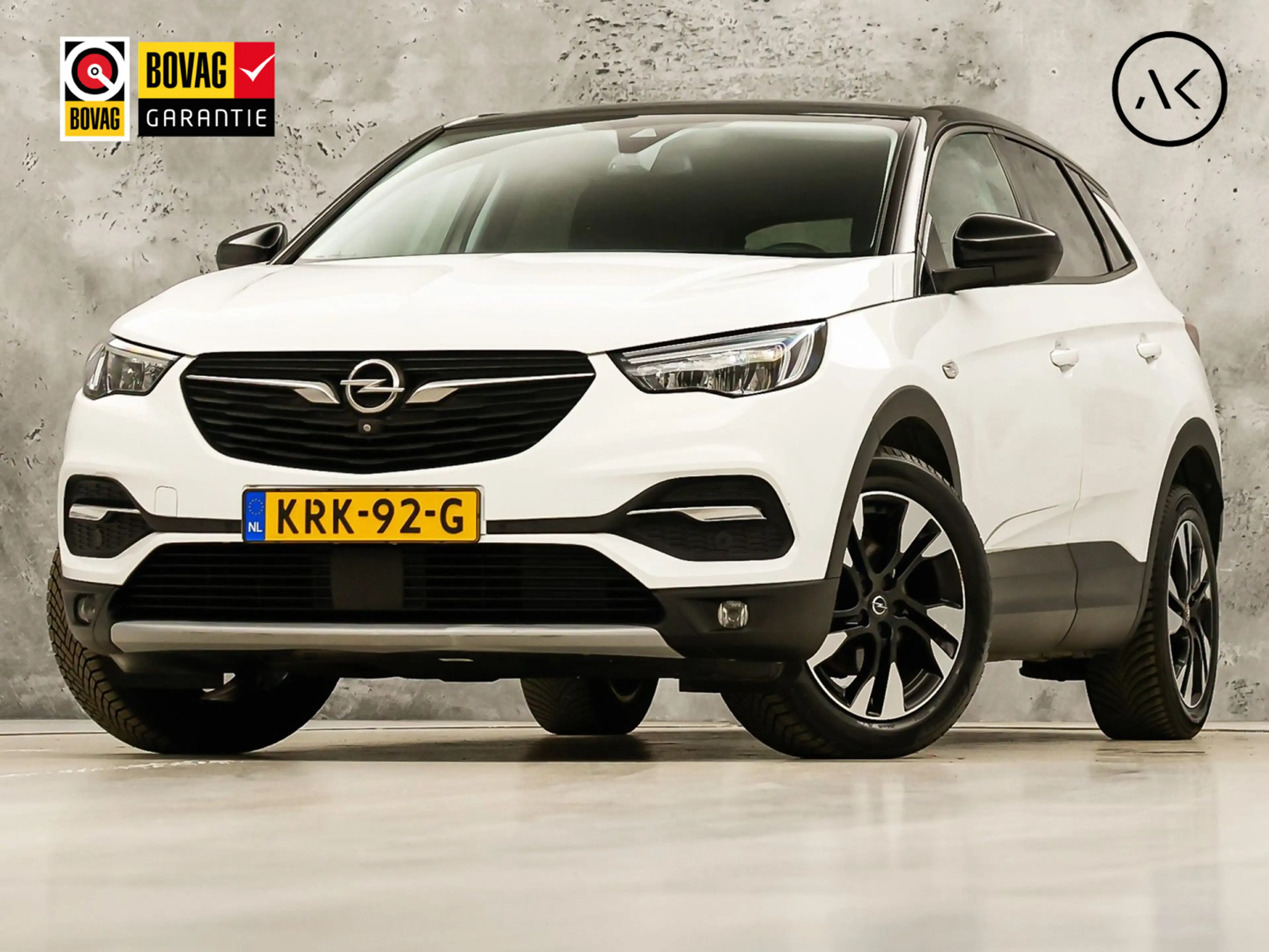 Opel Grandland 1.2 Turbo Elegance (STOELVERWARMING/KOELING, APPLE