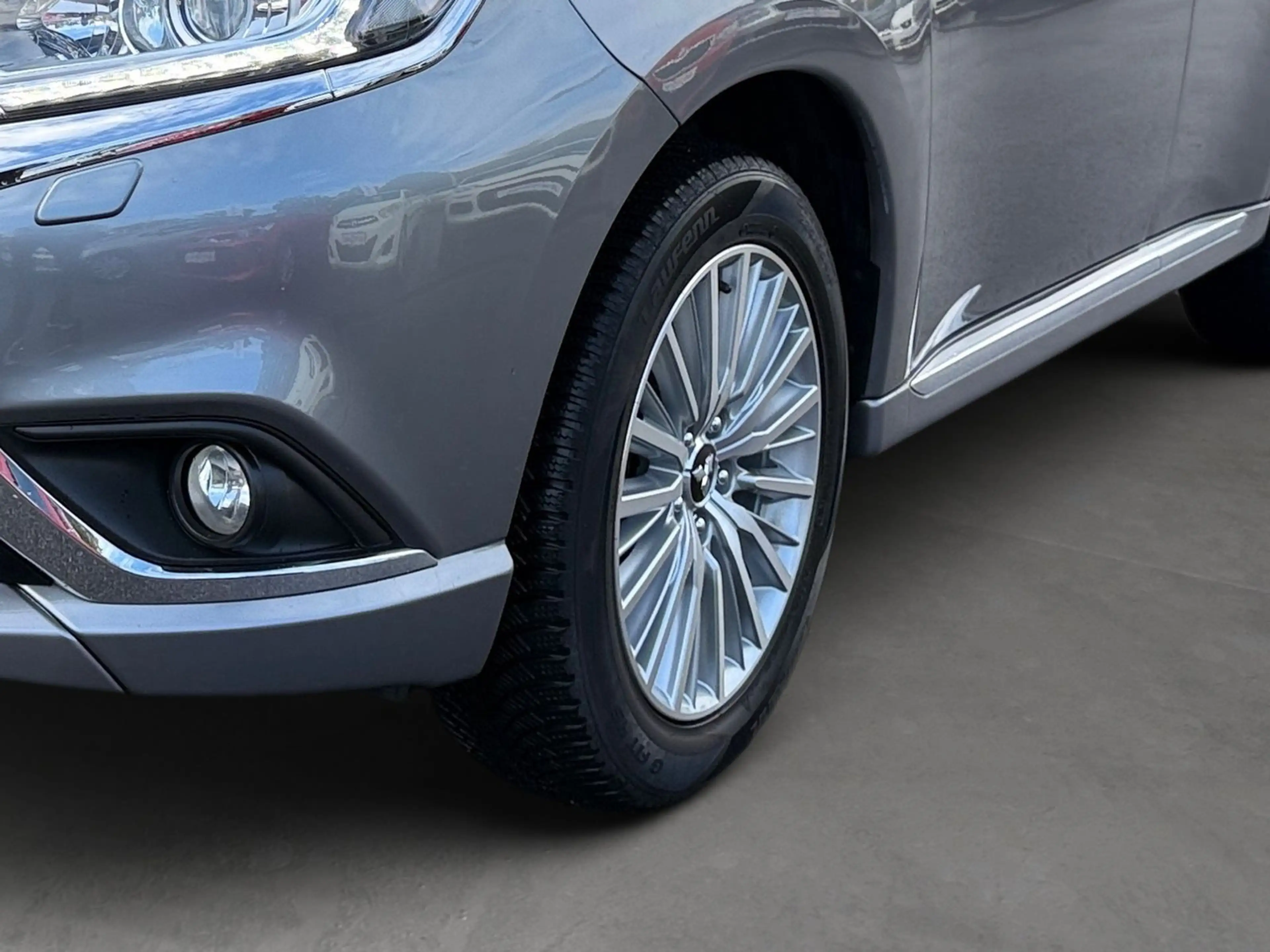 Mitsubishi Outlander 2.4Hybrid PHEV Diamant 4WD Kamera AHK — photo 8