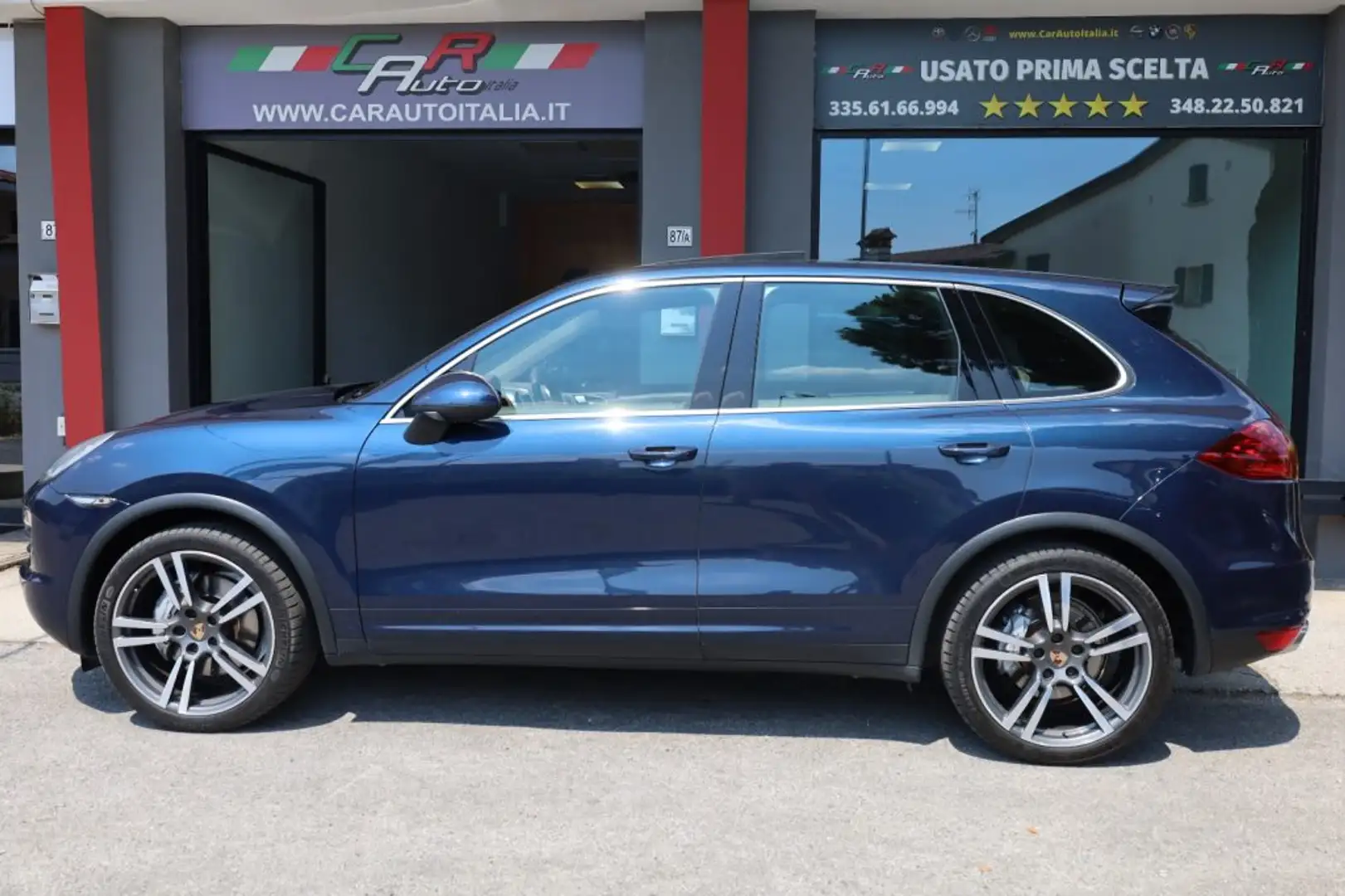 Porsche Cayenne 4.0 S Diesel 21" Panorama SOSPENSIONI UniPropietar Kék - 2