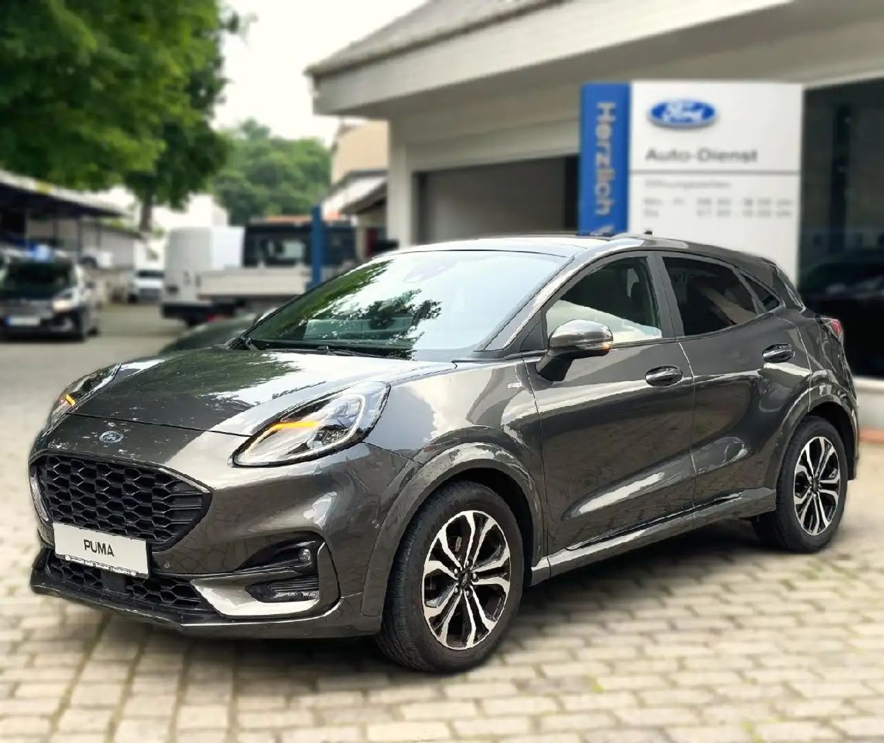 Ford Puma Hybrid ST-Line X Grau - 1