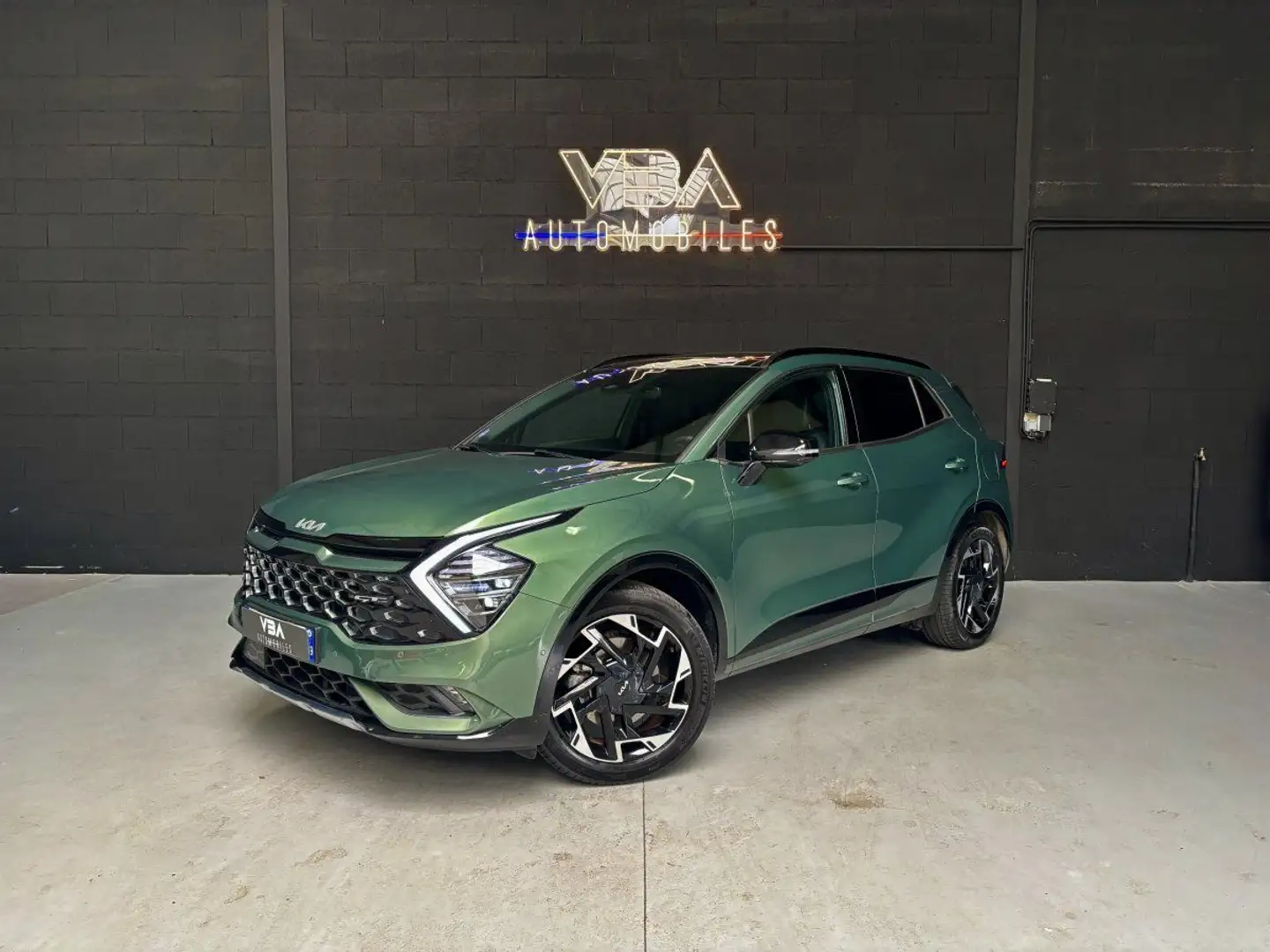 Kia Sportage (5) 1.6 T-GDI 265 PHEV AUTO 4WD GT-LINE PREM Vert - 1