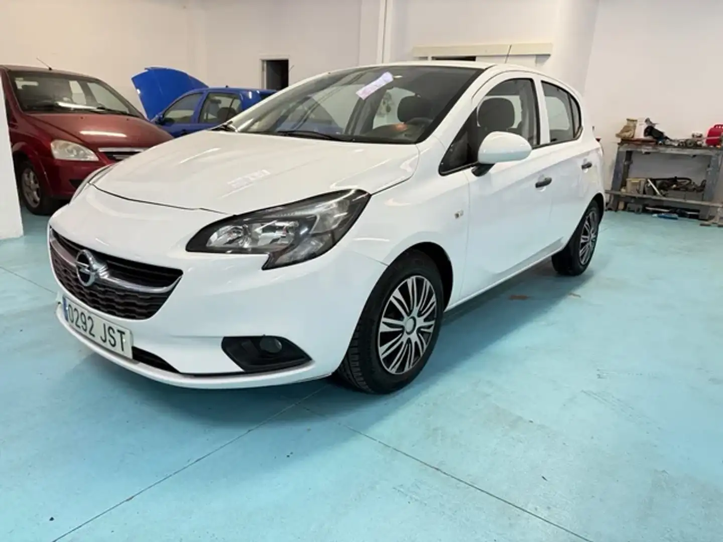 Opel Corsa 1.3CDTI Expression 75 Blanc - 1