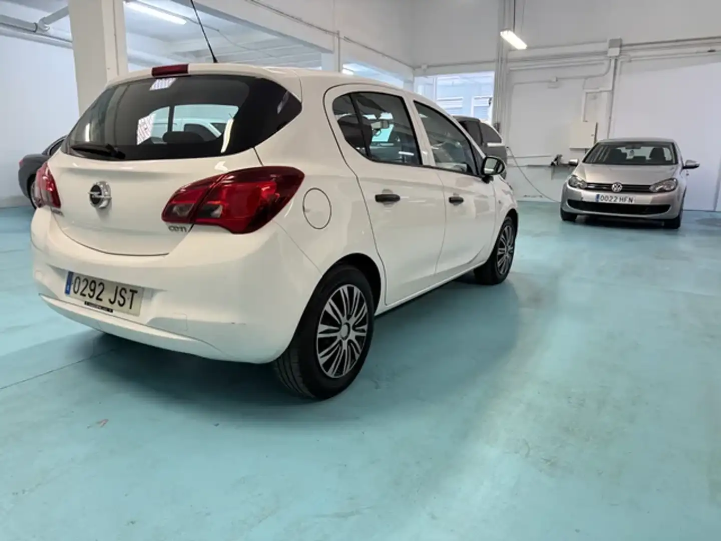 Opel Corsa 1.3CDTI Expression 75 Blanc - 2