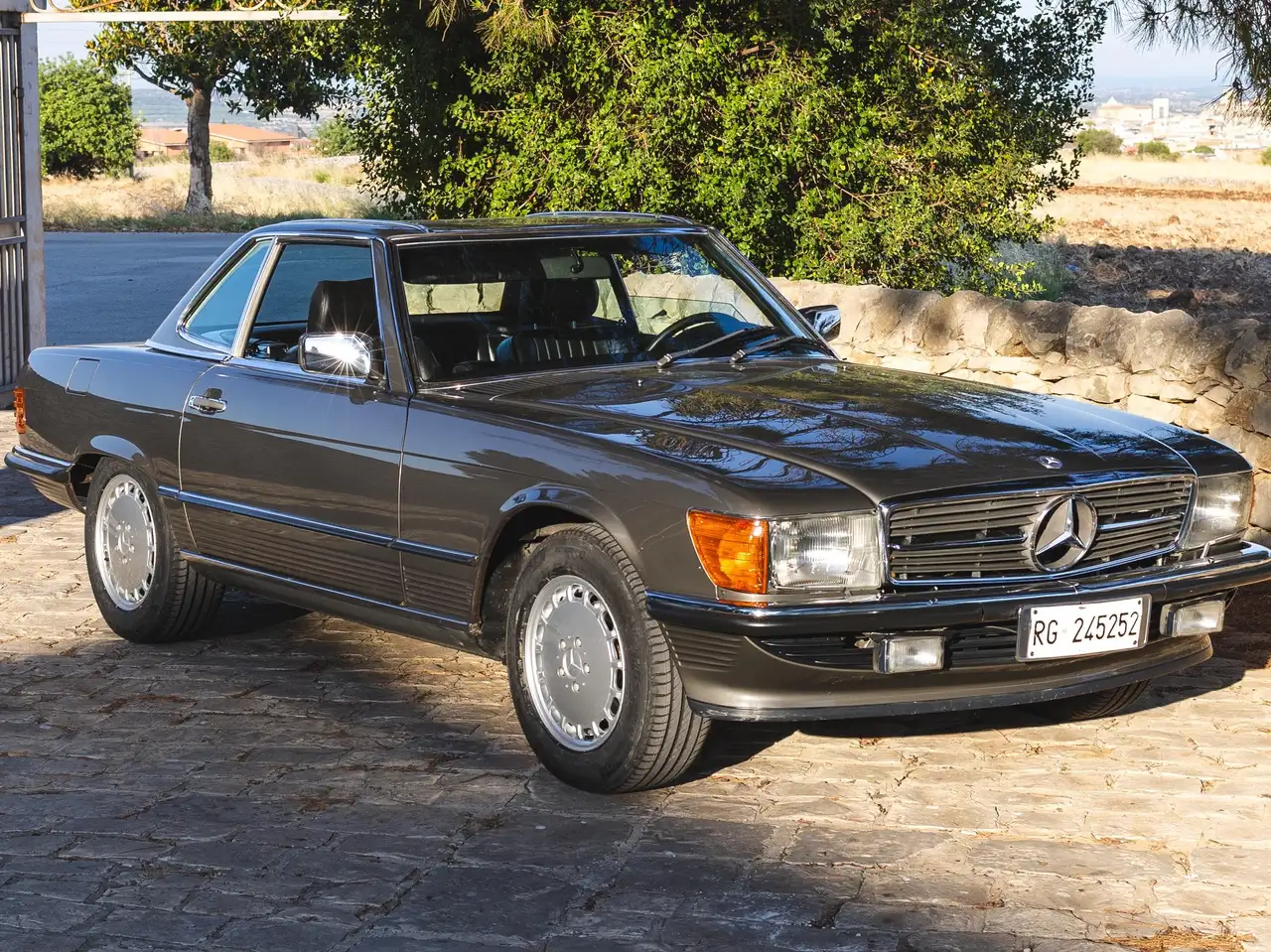 Mercedes-Benz SL 300, foto 1