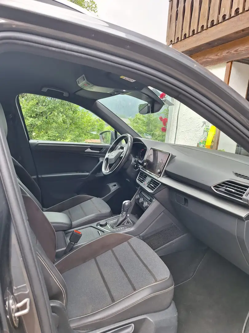 SEAT Tarraco Tarraco 2,0 TDI Style DSG 4Drive Style Grau - 2