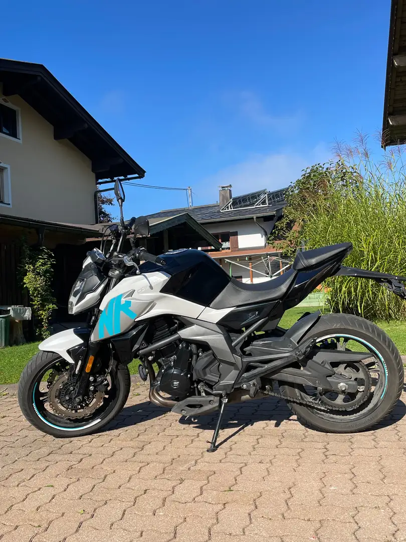 CFMOTO 400 NK Motorrad - perfektes Einstiegsbike Blau - 1