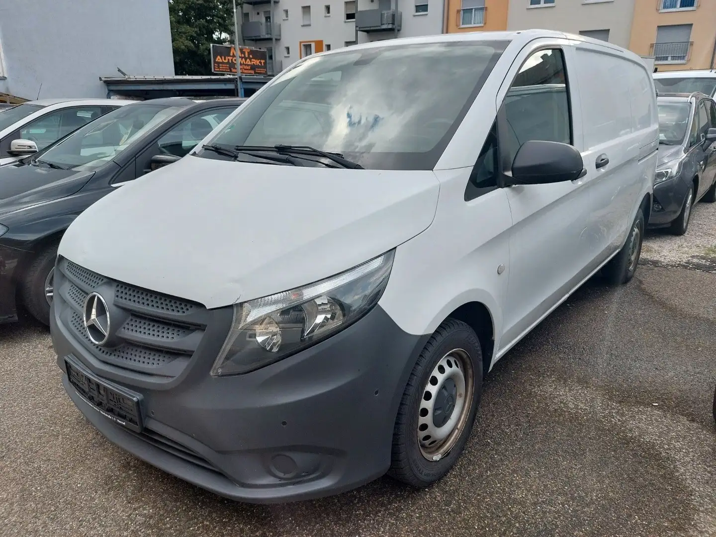 Mercedes-Benz Vito Kasten 111 CDI FWD *Temp*Klima* Weiß - 1