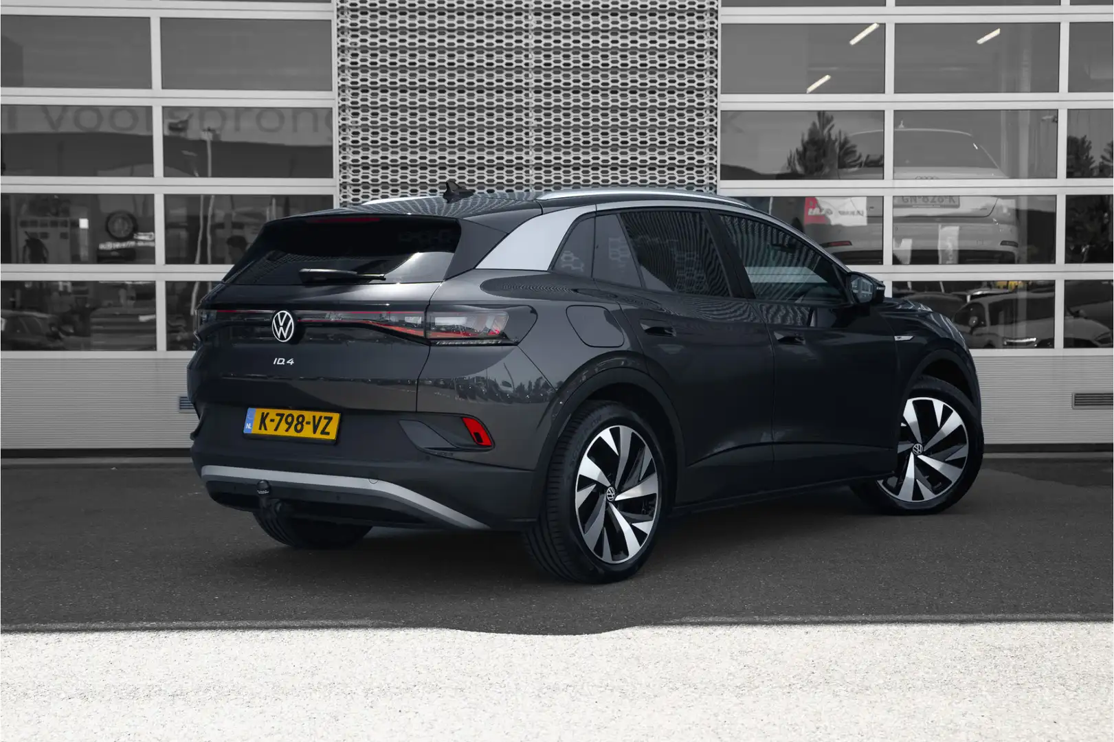 Volkswagen ID.4 Max 77 kWh | Zwenkbare Trekhaak | Camera | Carplay Gris - 2