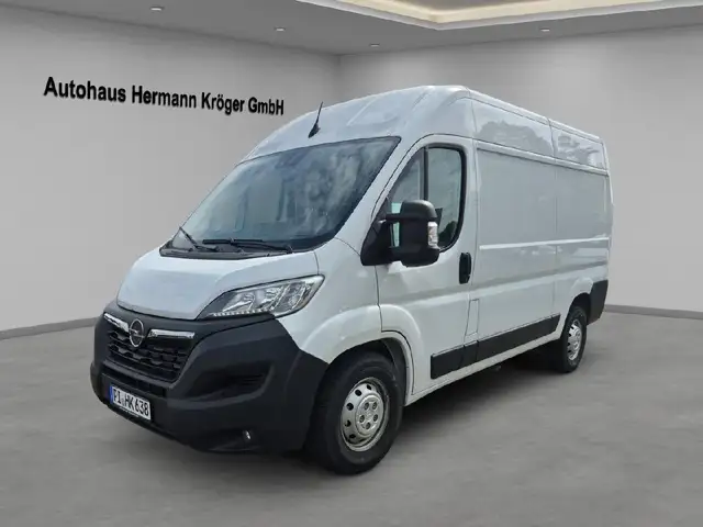 Opel Movano
