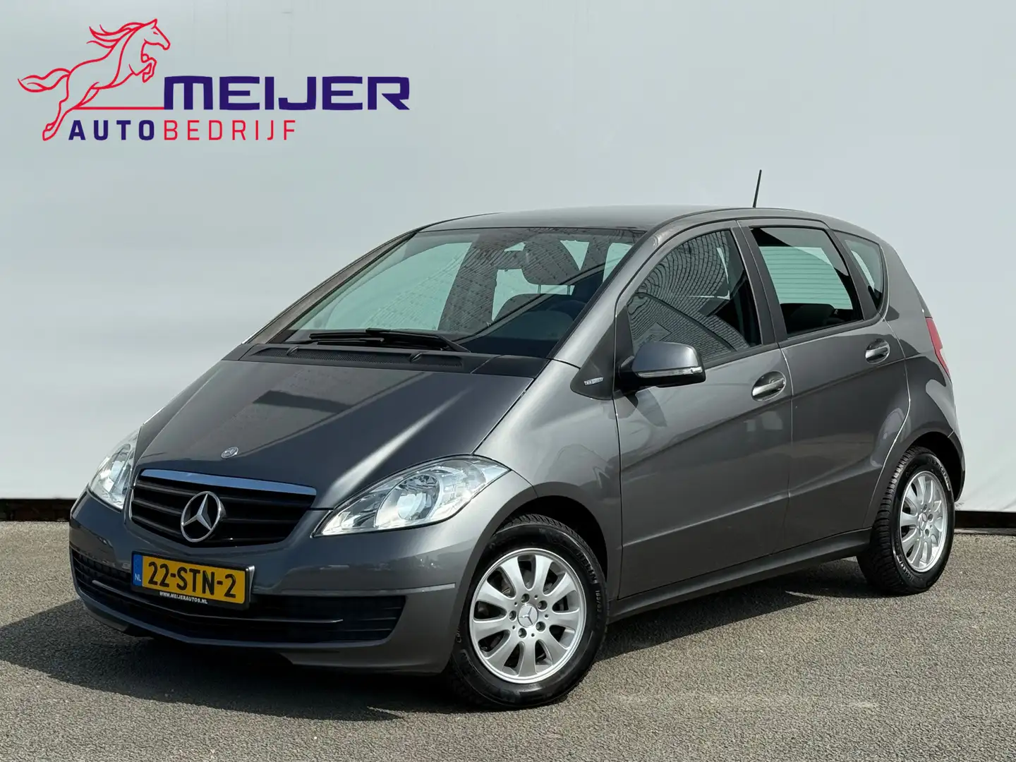 Mercedes-Benz A 160 BlueEFFICIENCY Business Class Sportvelgen | Hoge z Gris - 1