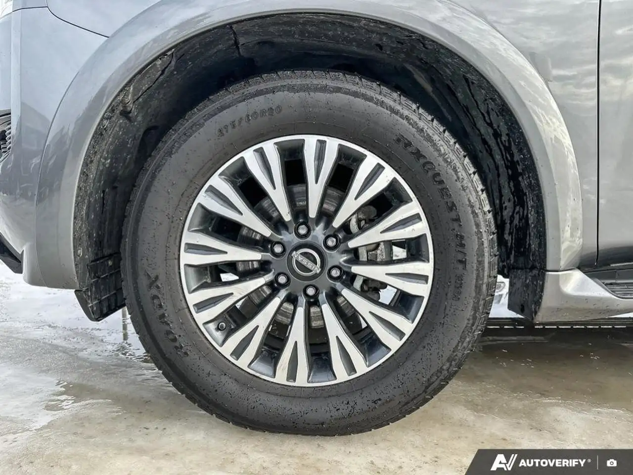 Nissan Armada снимка Nissan Armada