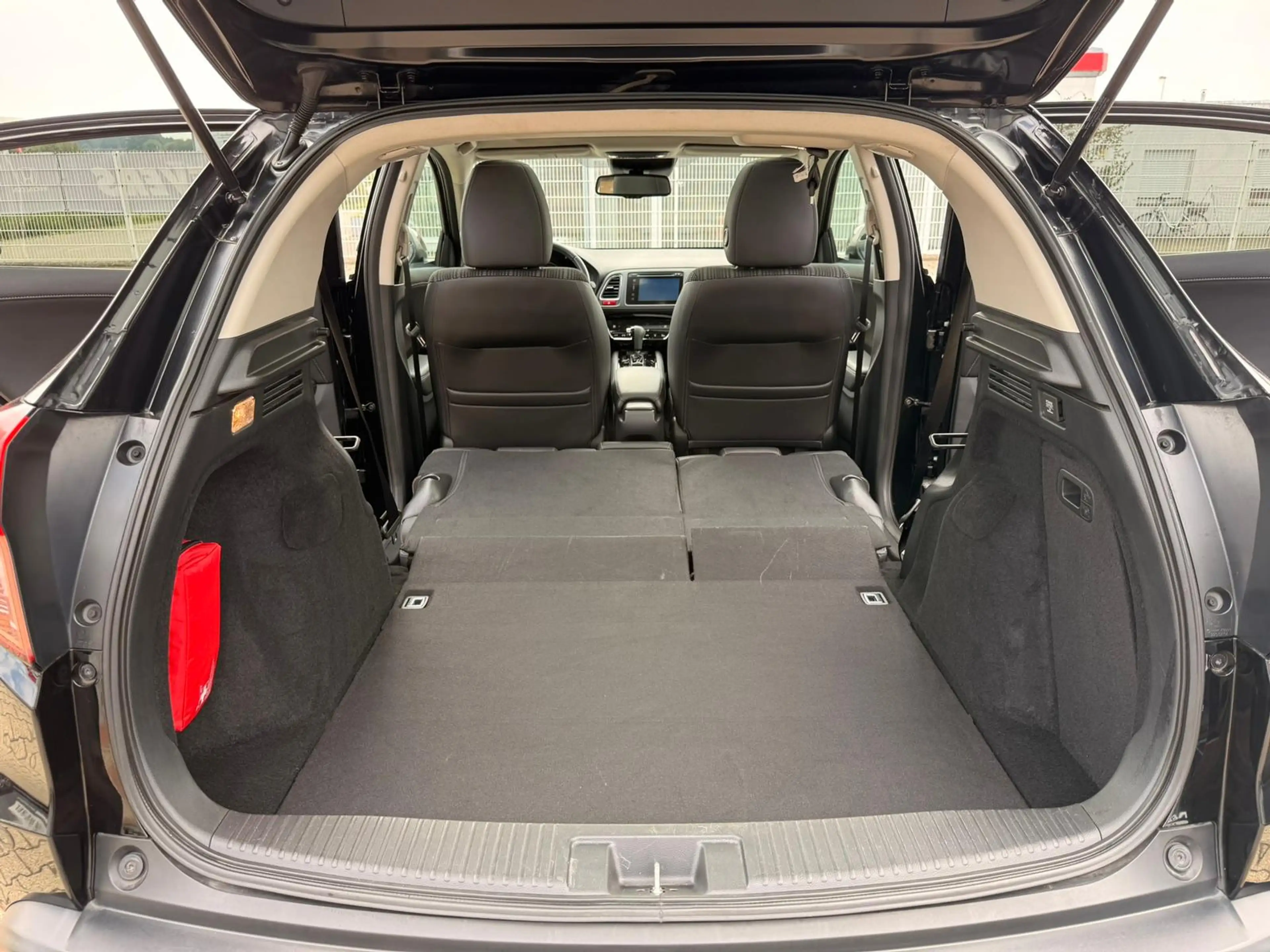 Honda HR-V 1.5 i-VTEC EXECUTIVE PANO+AHK+NAVI+LED+KAME — photo 15