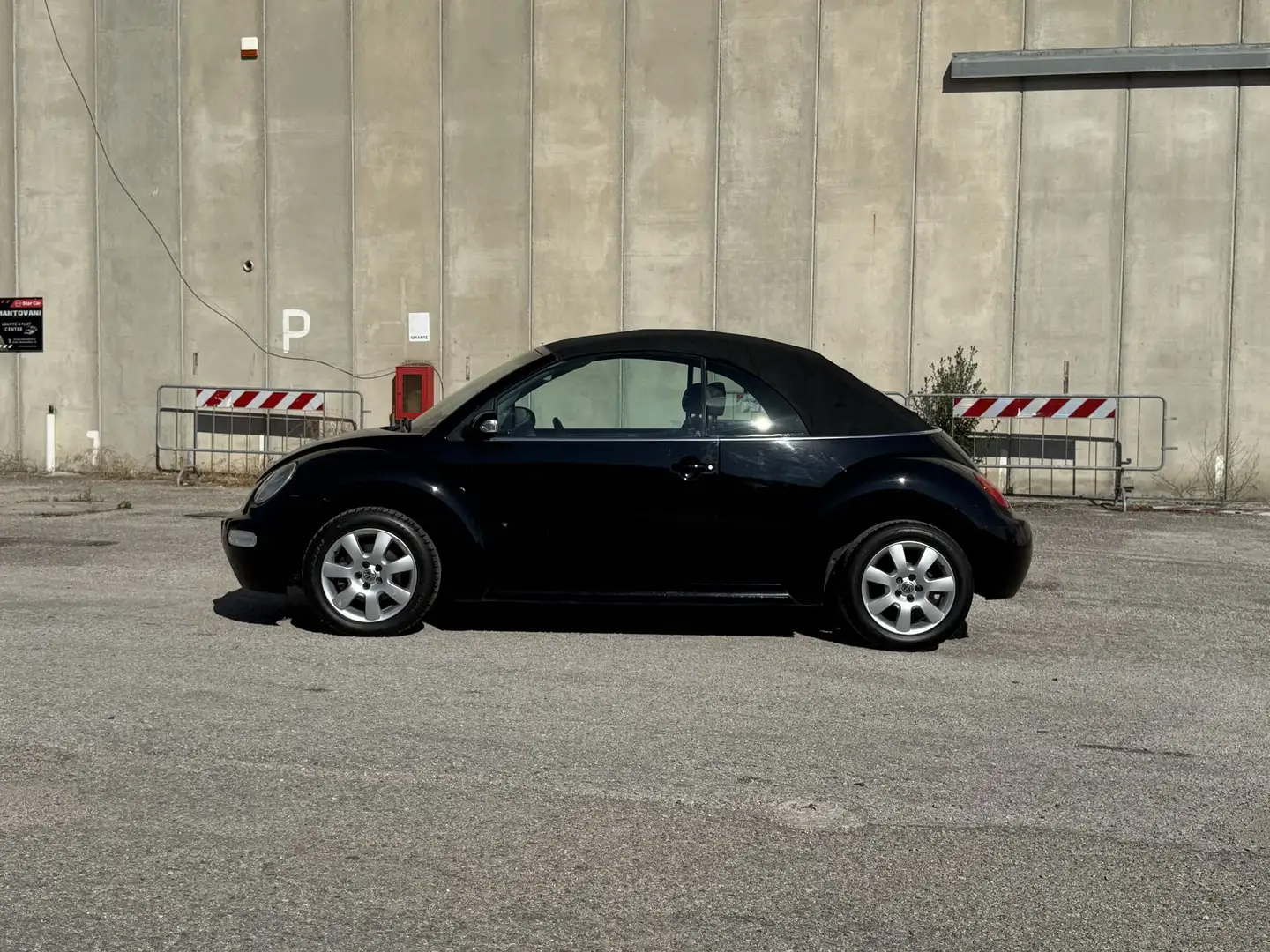 Volkswagen New Beetle New Beetle Cabrio 1.9 tdi 100cv - 2
