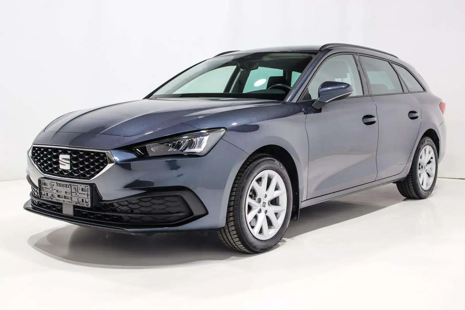 SEAT Leon SW 1.0 eTSI 110 DSG STYLE LED REGU RADAR CARPLAY Gris - 2