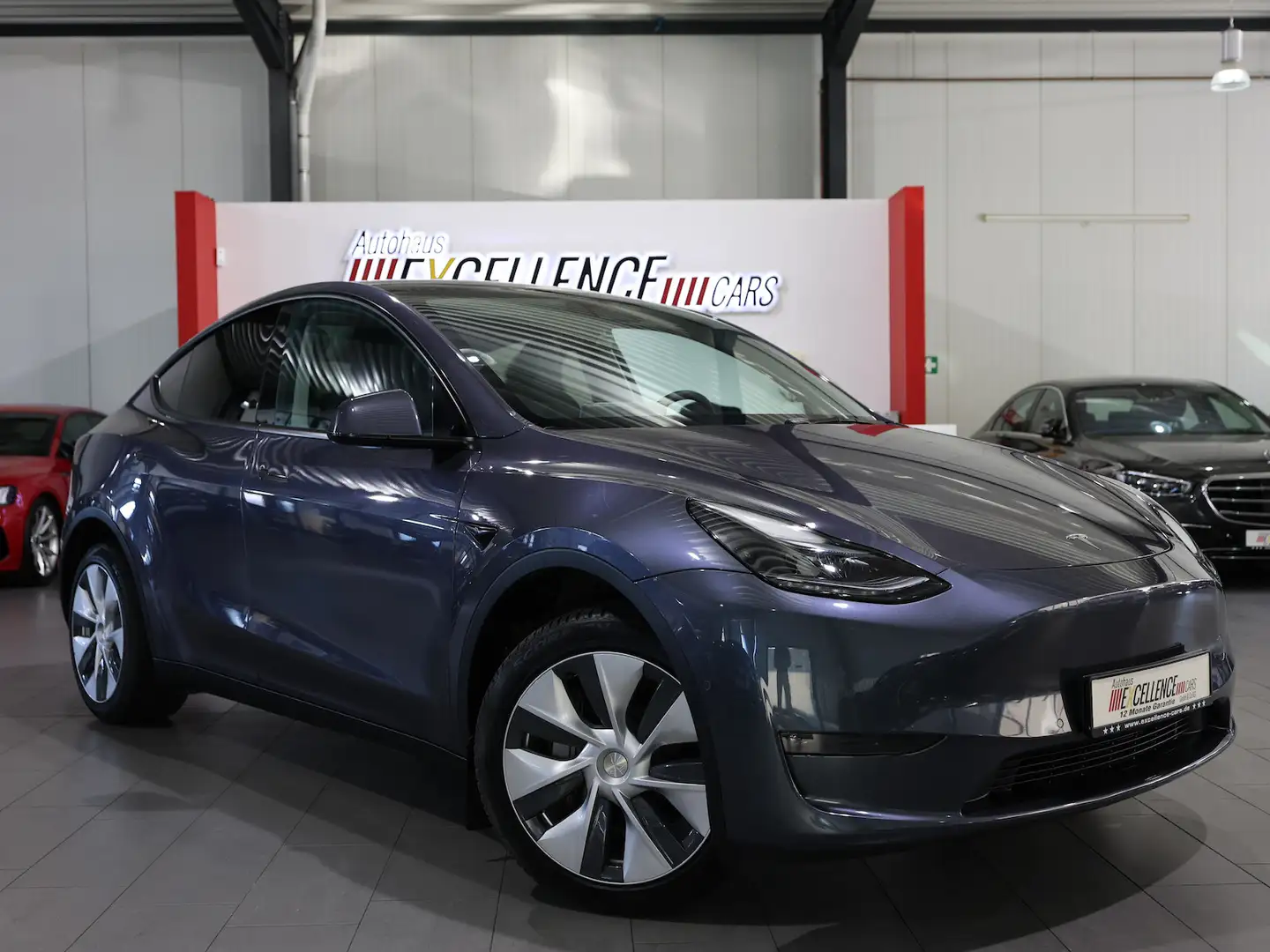 Tesla Model Y Long Range Dual AWD 514-PS / PANORAMA Gris - 2