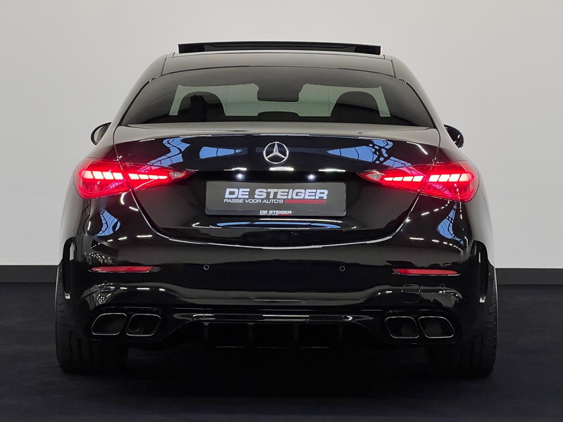 Mercedes-Benz C 300 e AMG C63 Pano Memory Sfeer 360 — photo 5
