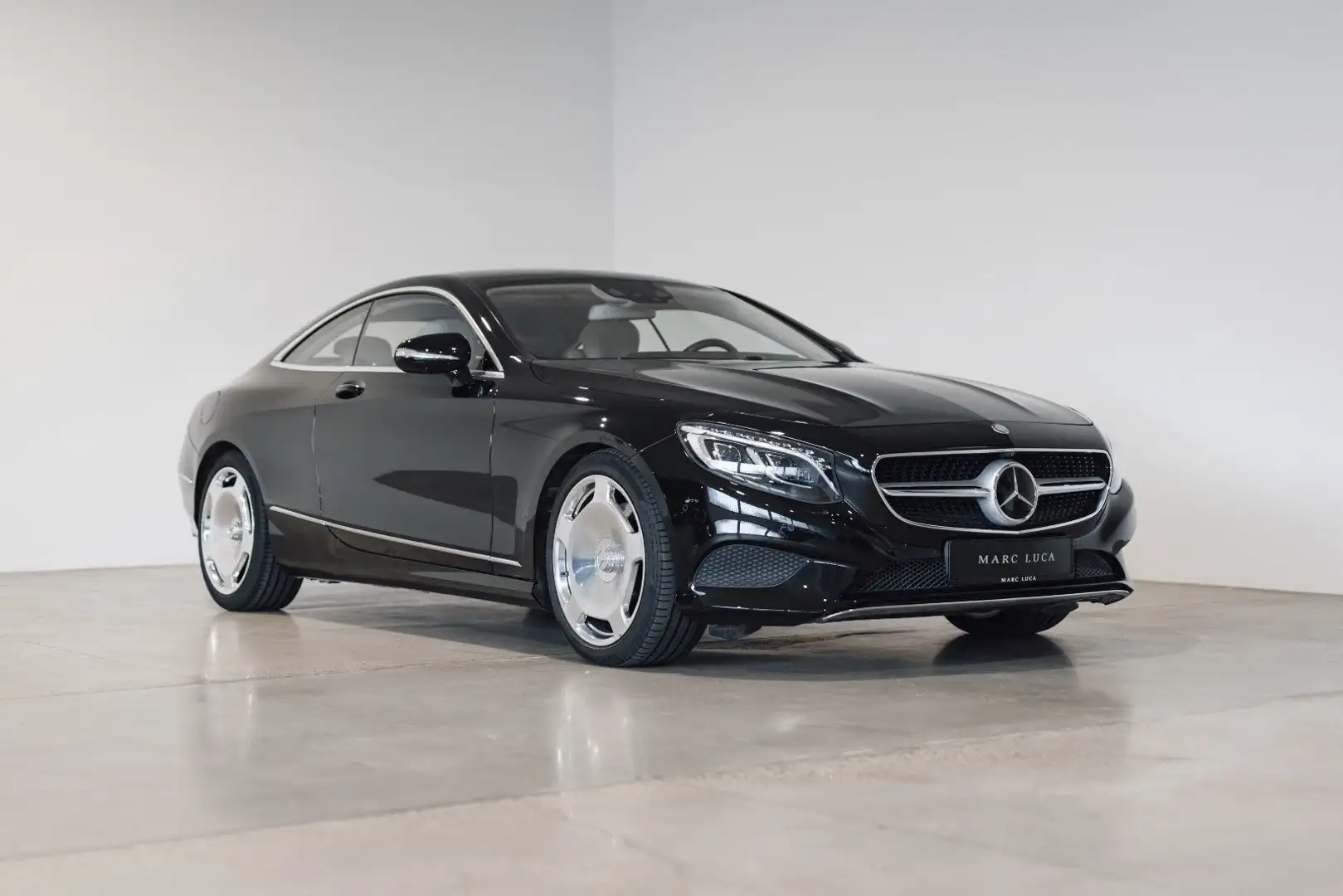 Mercedes-Benz S 500 Coupe 4Matic Noir - 1