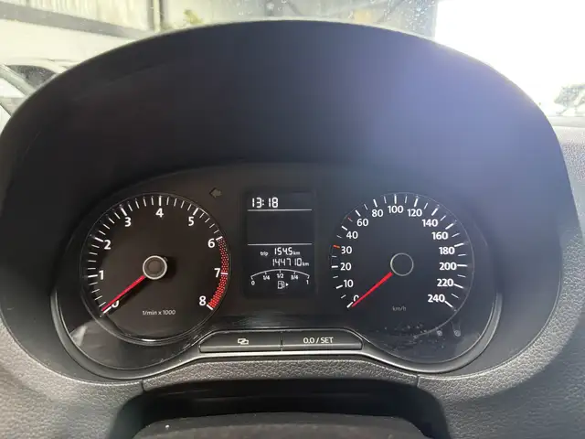 Volkswagen Polo view 12
