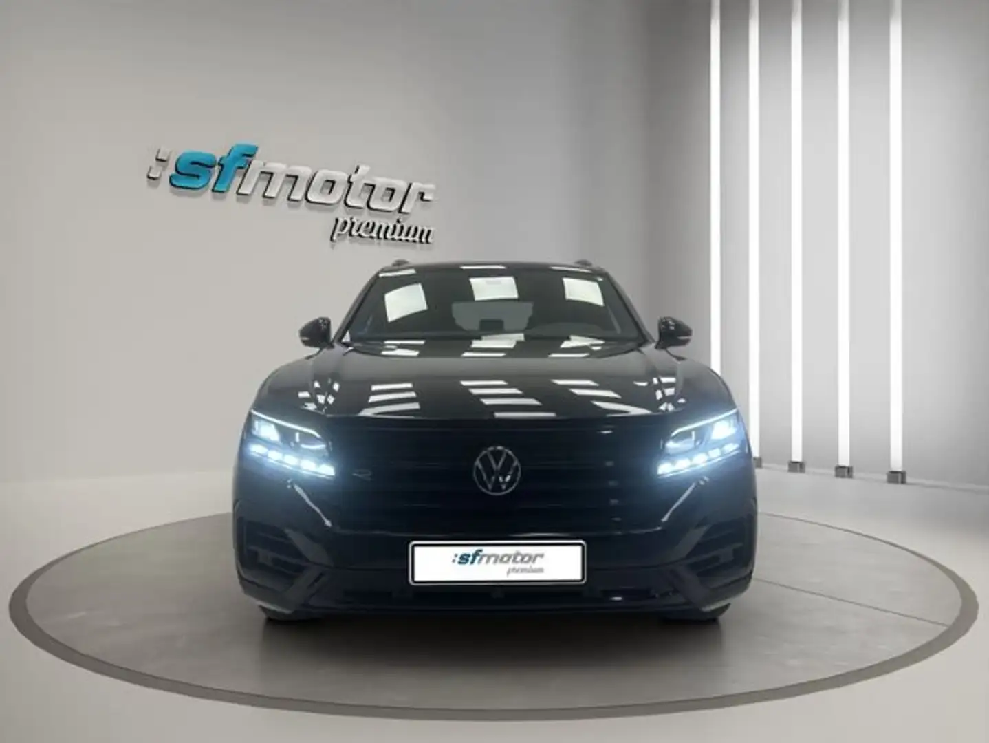 Volkswagen Touareg Hybrid 3.0 TSI 380 CV Tiptronic 8 vel. Noir - 2