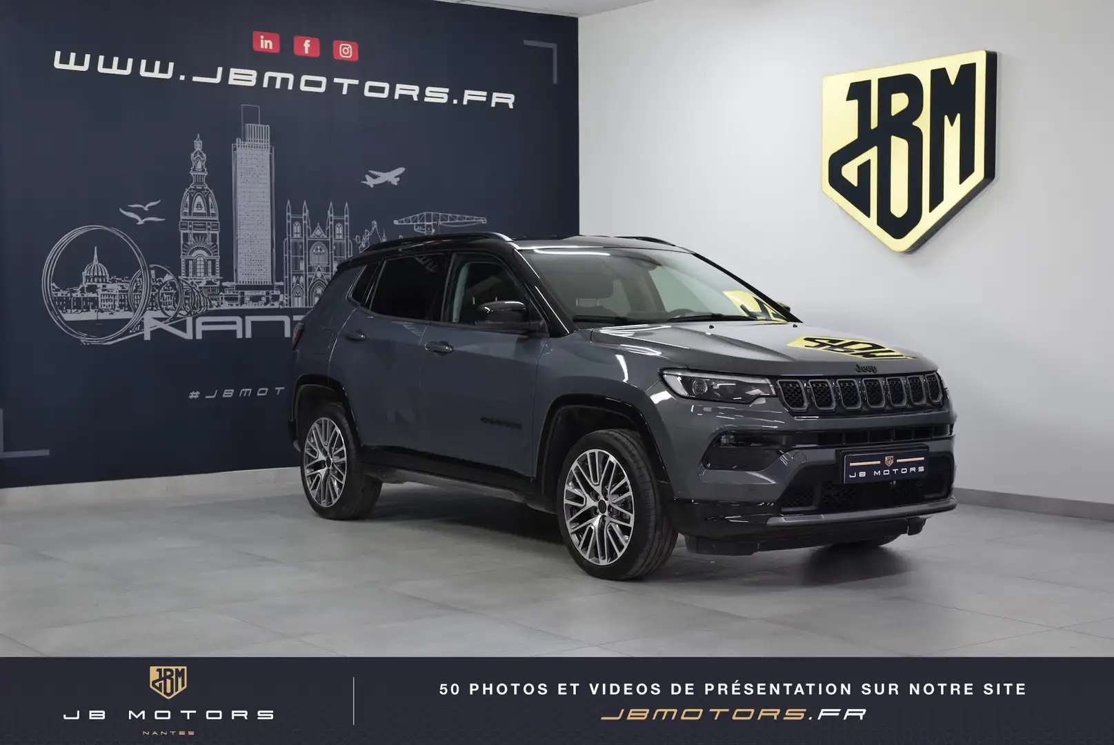 Jeep Compass 1.5 Turbo T4 130 ch e-Hybrid BVR7 S Grijs - 1