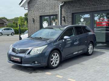 Kombi Executive*Automatik*SHZ*Klima*AHK*