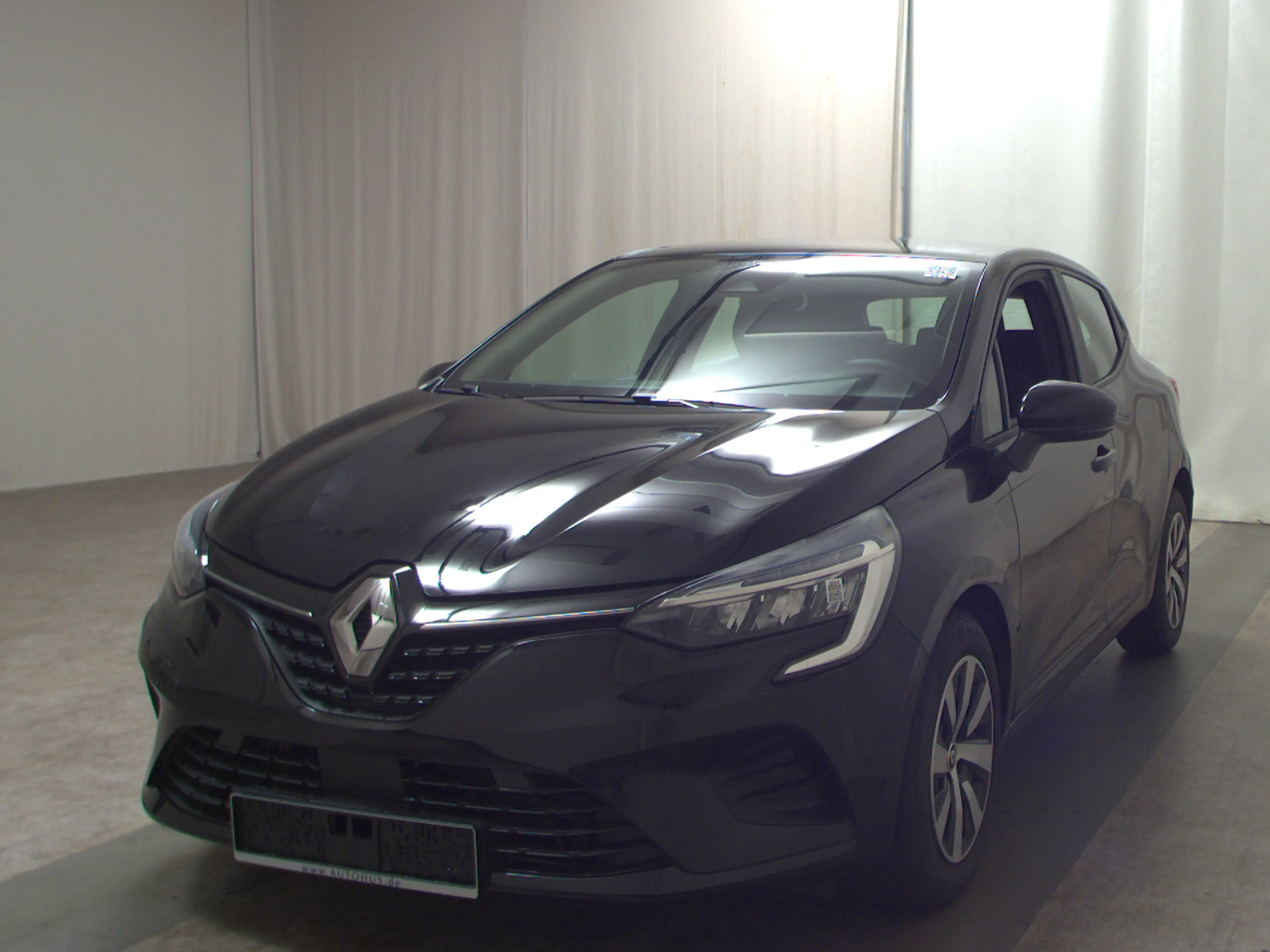Renault Clio TCe 90 SHZ LED — photo 2