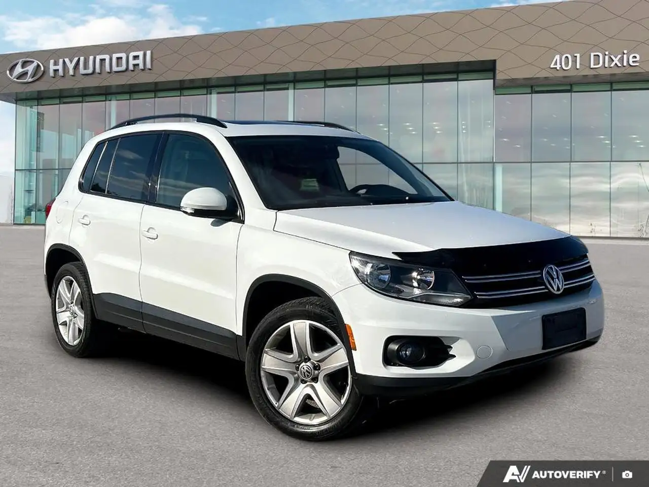 Volkswagen Tiguan снимка Volkswagen Tiguan