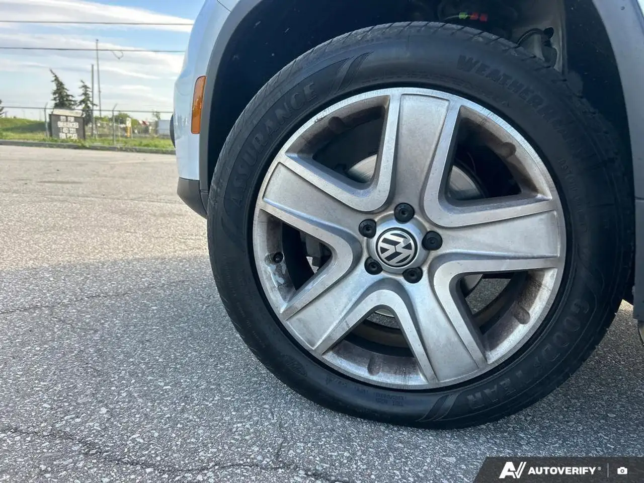 Volkswagen Tiguan снимка Volkswagen Tiguan