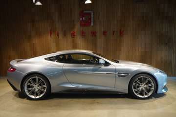 Aston Martin Vanquish 6.0 V12*1.Hd*nur 18 TKm*B&O*Carbon*