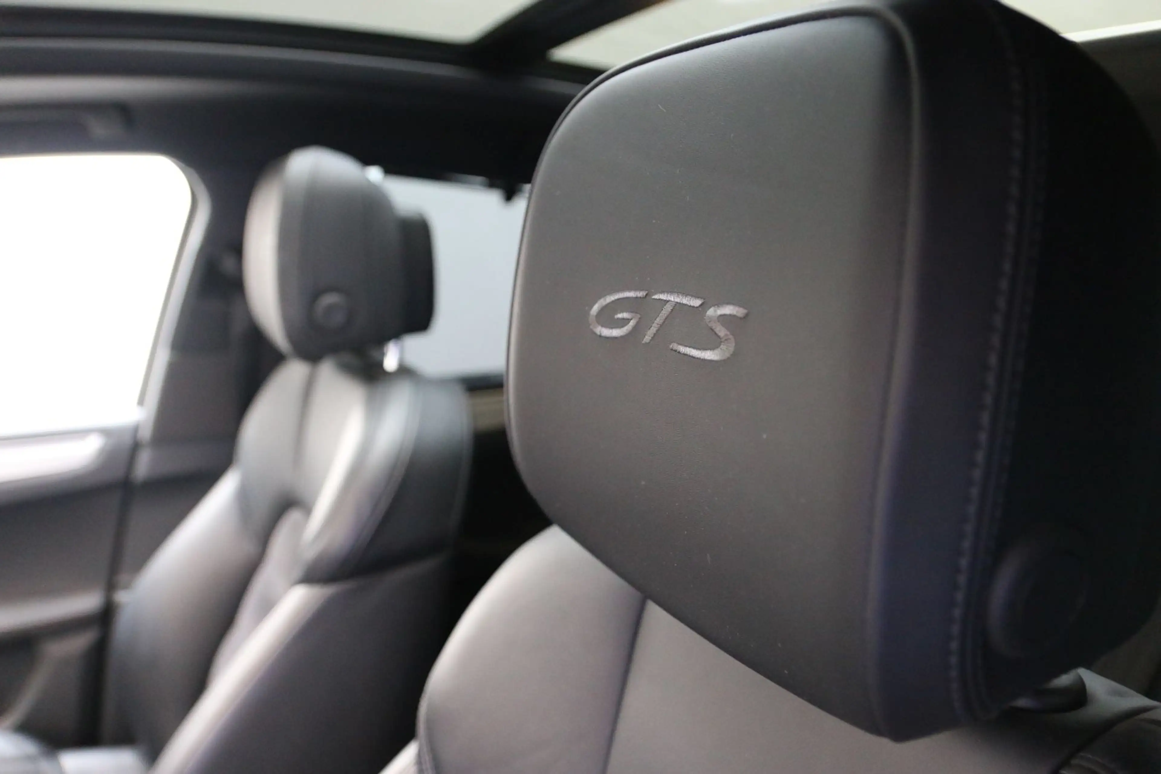 Porsche Macan GTS 18Wege Panorama SportChrono LED Memory — photo 11
