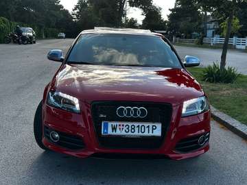 A3 2,0 TFSI quattro S-tronic