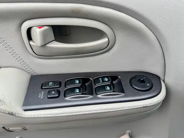 Hyundai Trajet view 22