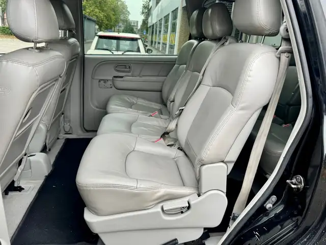 Hyundai Trajet view 13