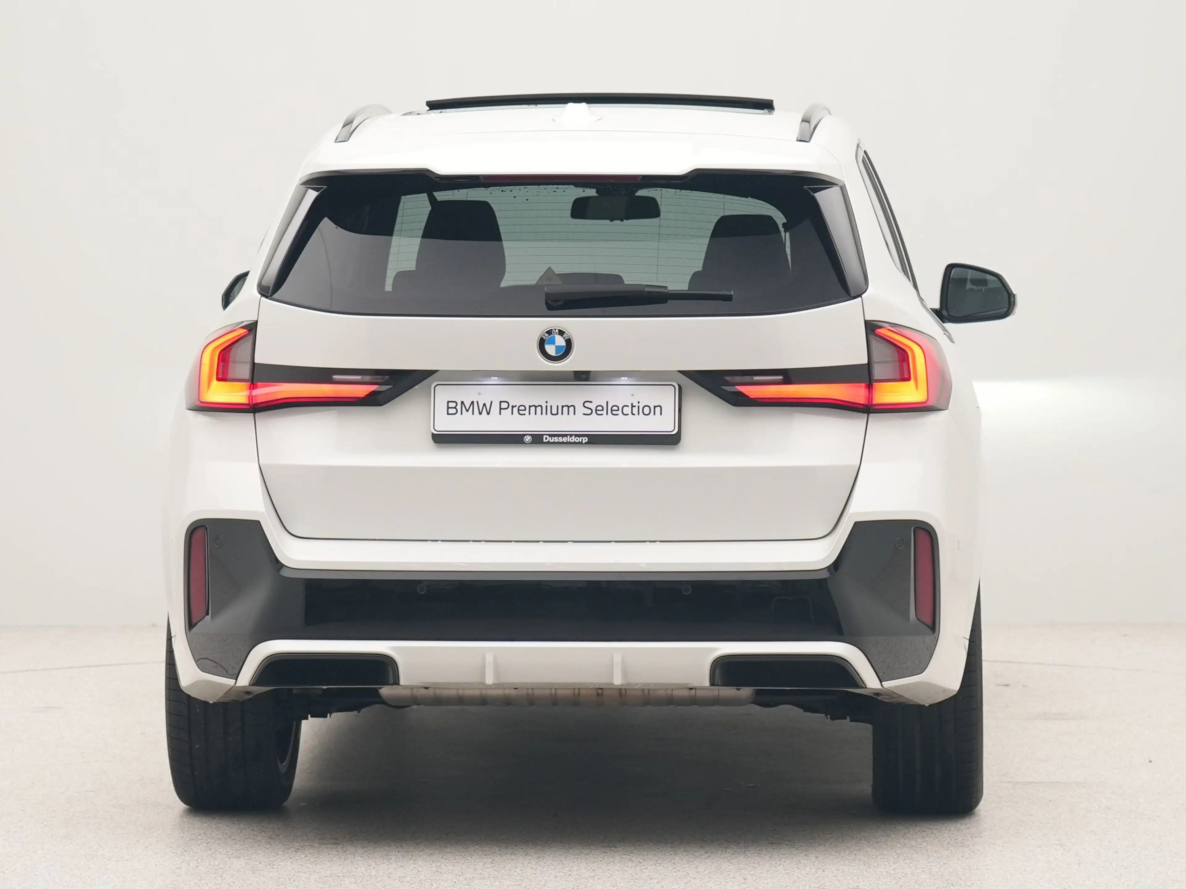 BMW X1 sDrive18i — photo 9