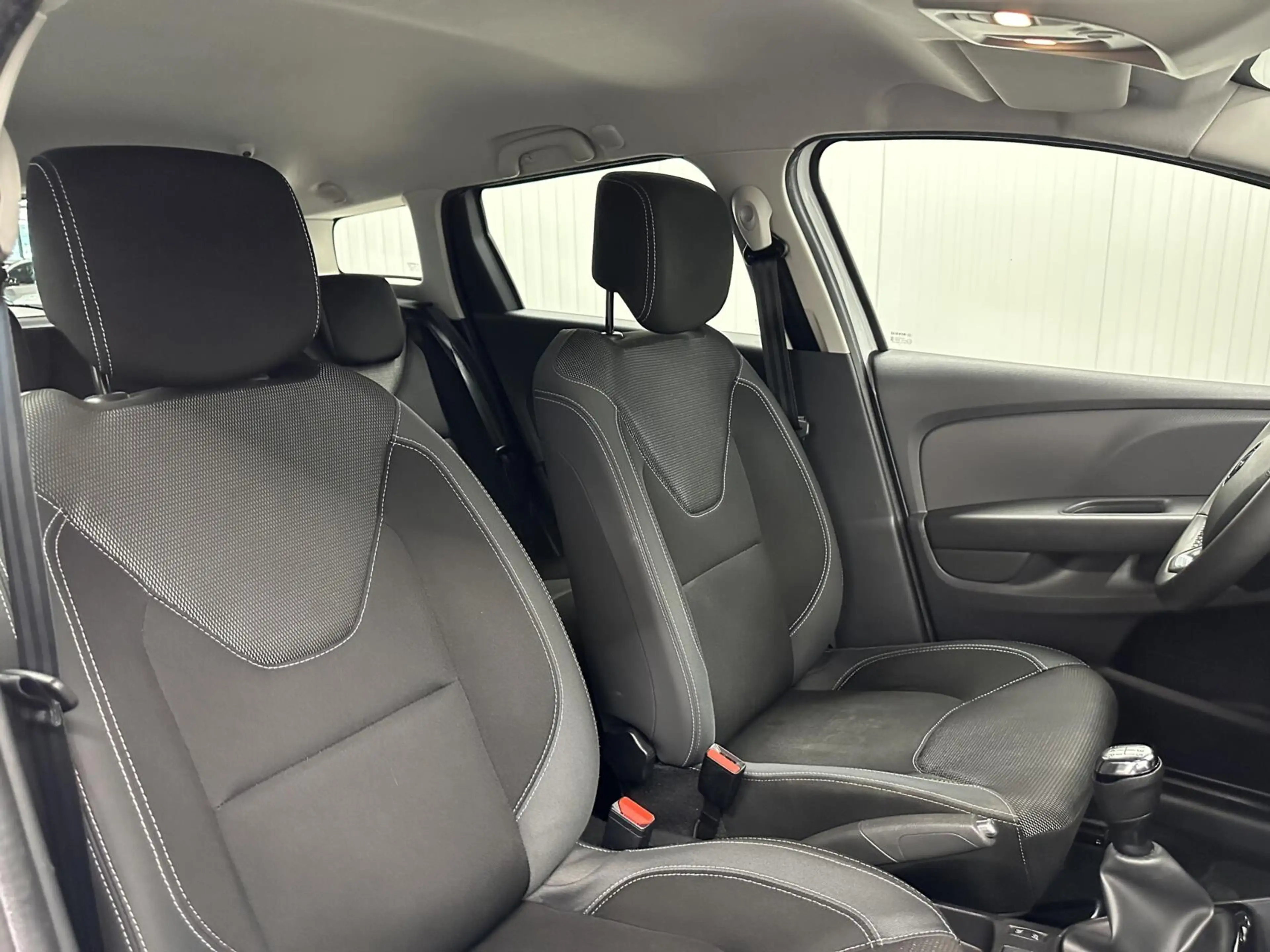 Renault Clio Estate 0.9 TCe Intens CRUISE NAVIGATIE LM ECC. — photo 12