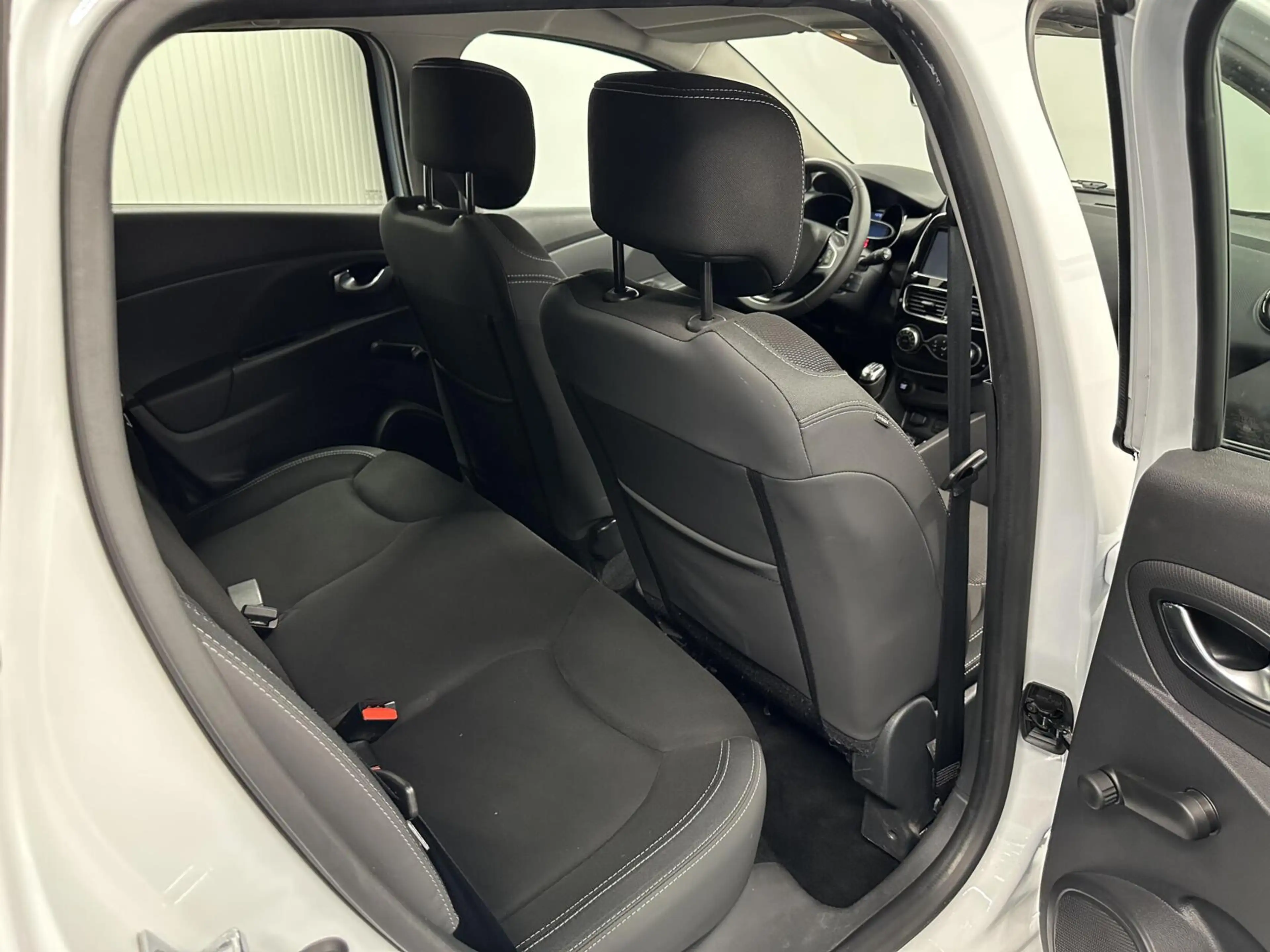 Renault Clio Estate 0.9 TCe Intens CRUISE NAVIGATIE LM ECC. — photo 13