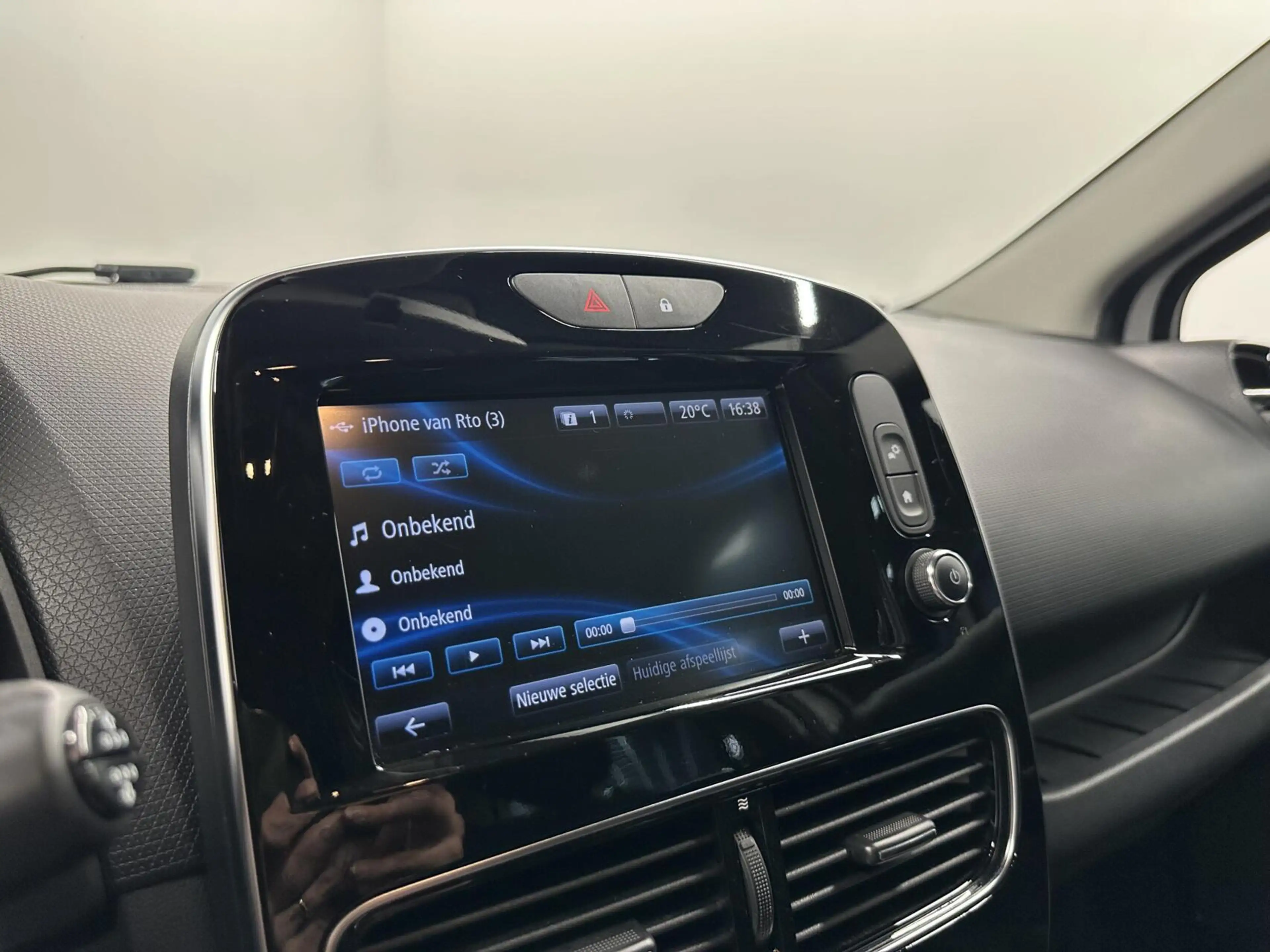 Renault Clio Estate 0.9 TCe Intens CRUISE NAVIGATIE LM ECC. — photo 24