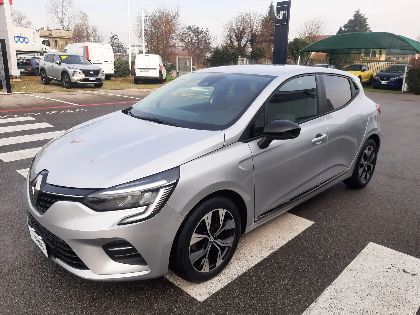 Renault Clio Clio V 2019 1.5 blue dci Evolution 100cv Silber - 2