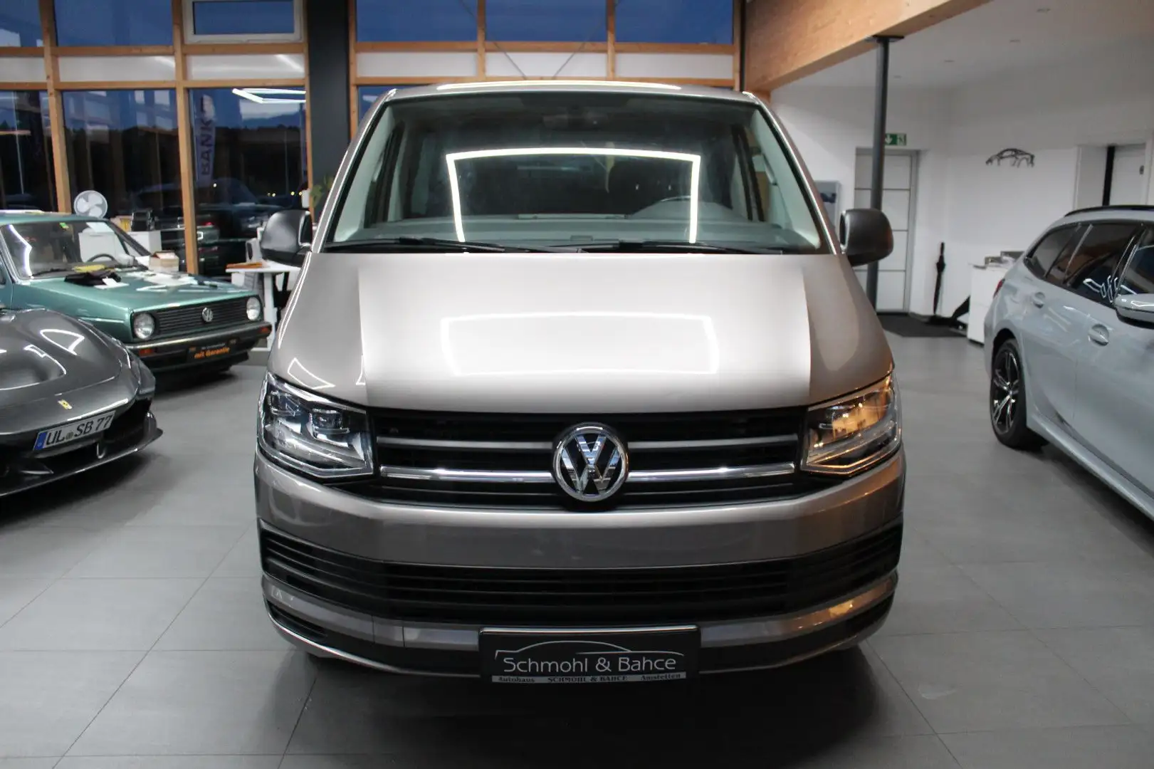 Volkswagen T6 Multivan T6 Bus Multivan 2.0 TDI DSG Trendline Beige - 2