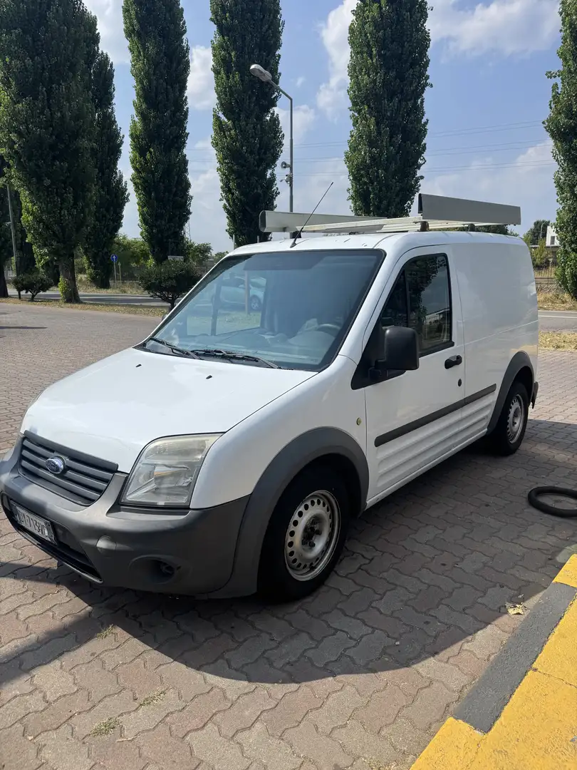 Ford Transit Connect - 1