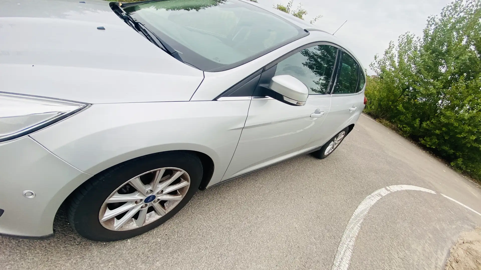 Ford Focus 1.0 EcoBoost Start-Stopp-System Titanium - 2