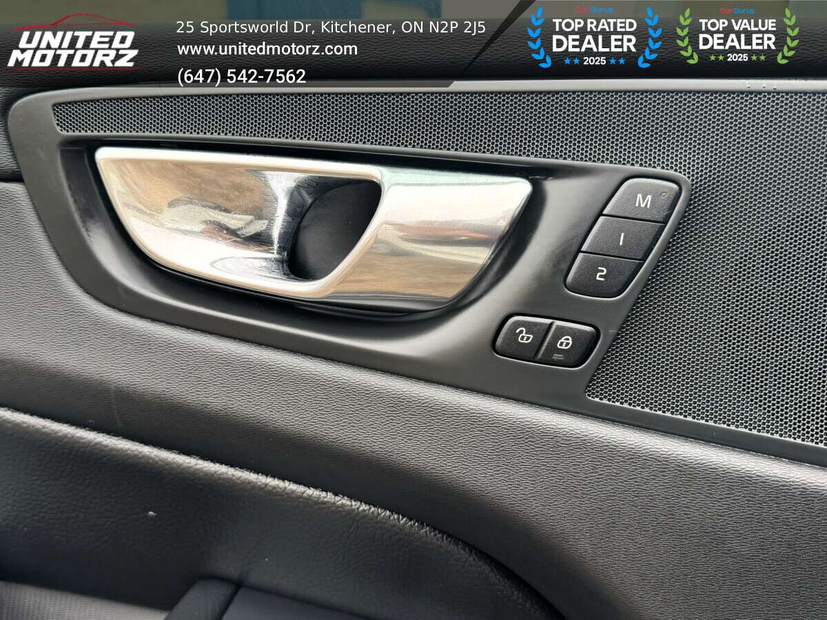 2018 Volvo XC60 T6 Momentum~SAFETY CERTIFIED~ONE OWNER~NO ACCIDENT thumb 24