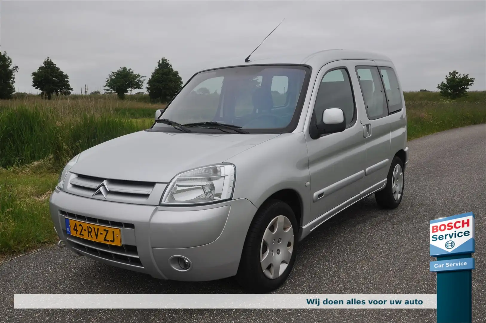 Citroen Berlingo 1.6 I 16V Rolstoel-knielauto Gris - 1