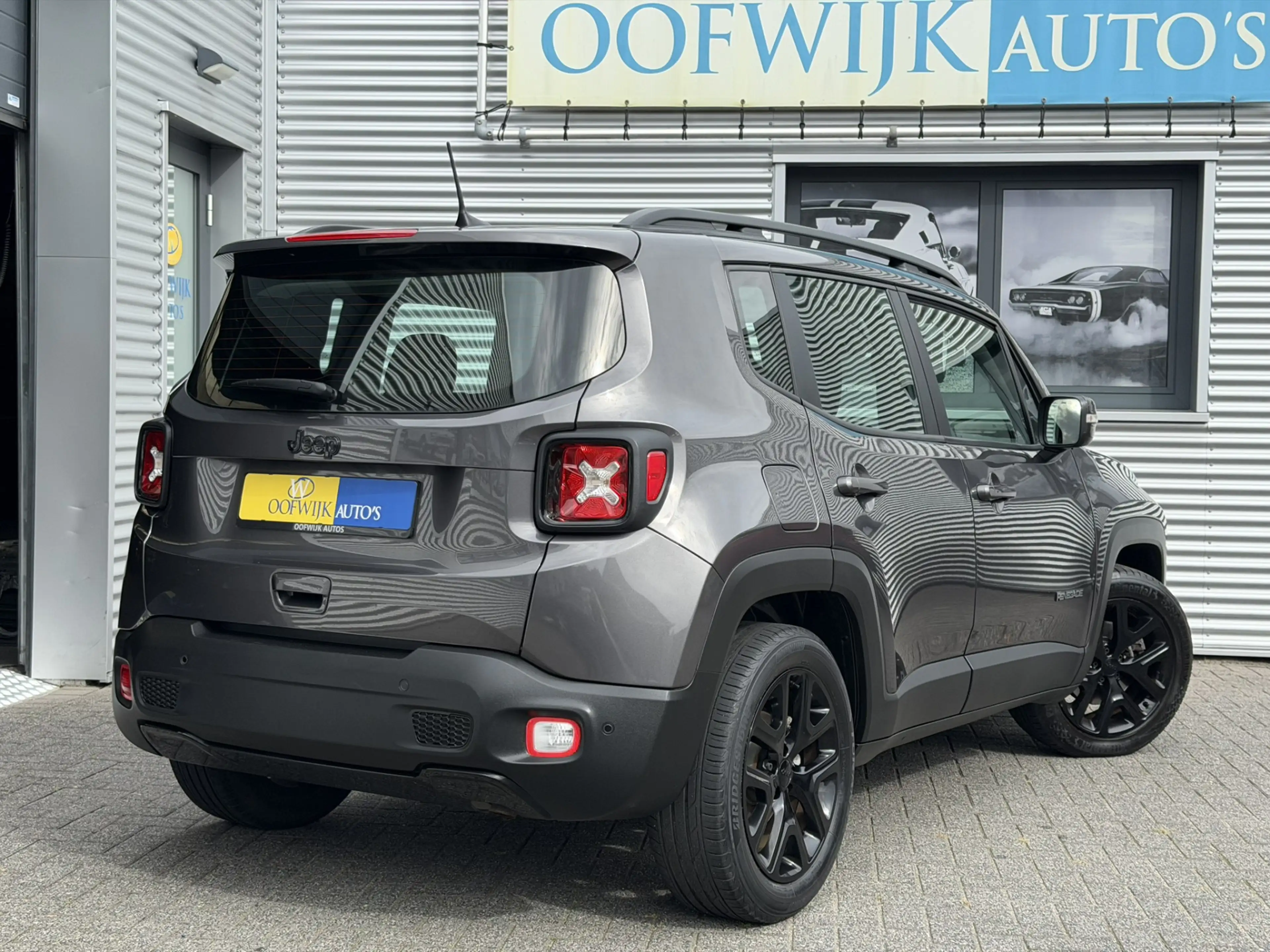 Jeep Renegade 1.3T-e Limited Automaat Clima Navi CarPlay Keyless — photo 2