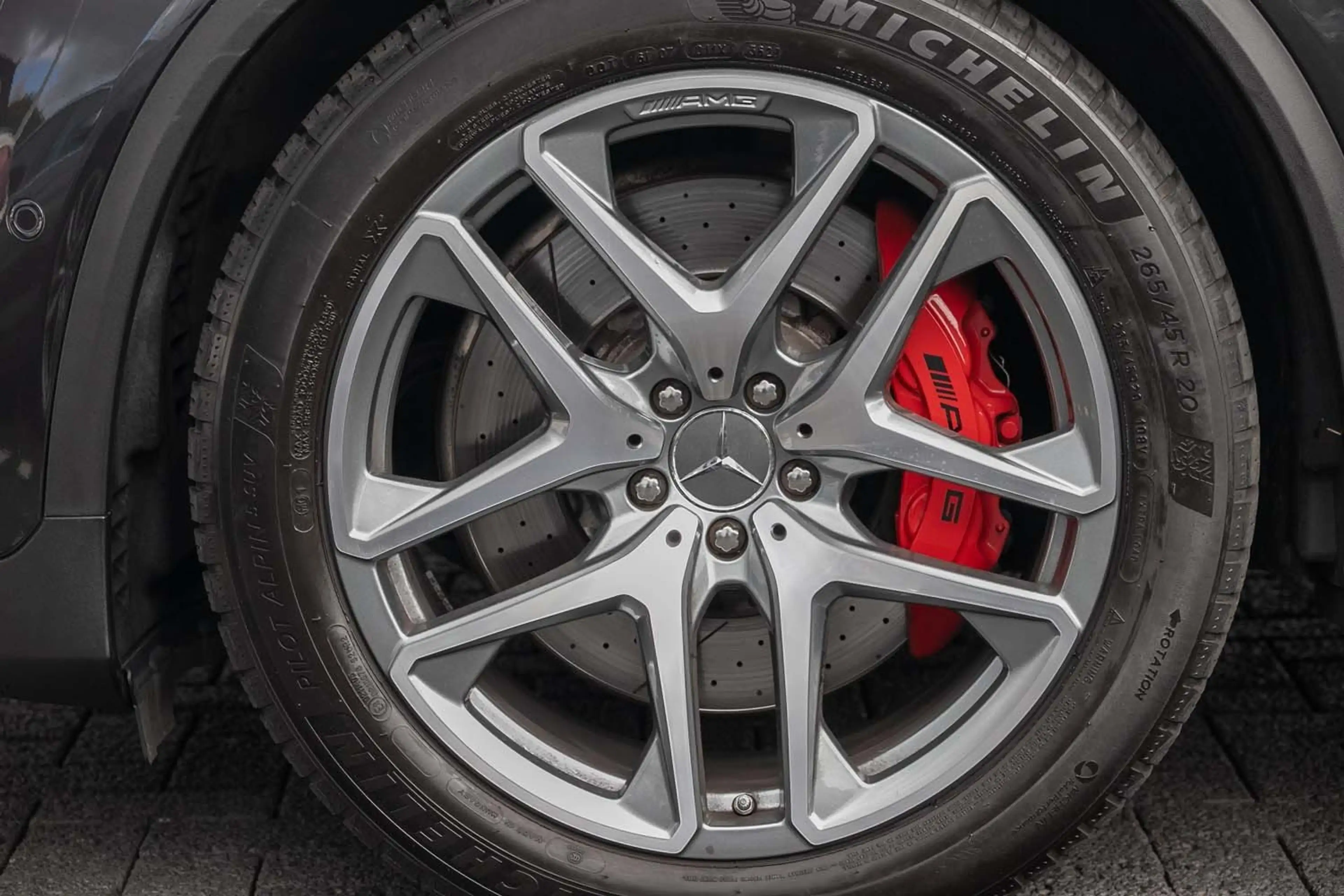 Mercedes-Benz GLC 63 AMG 4 Matic Pano RfKamera Navi — photo 6
