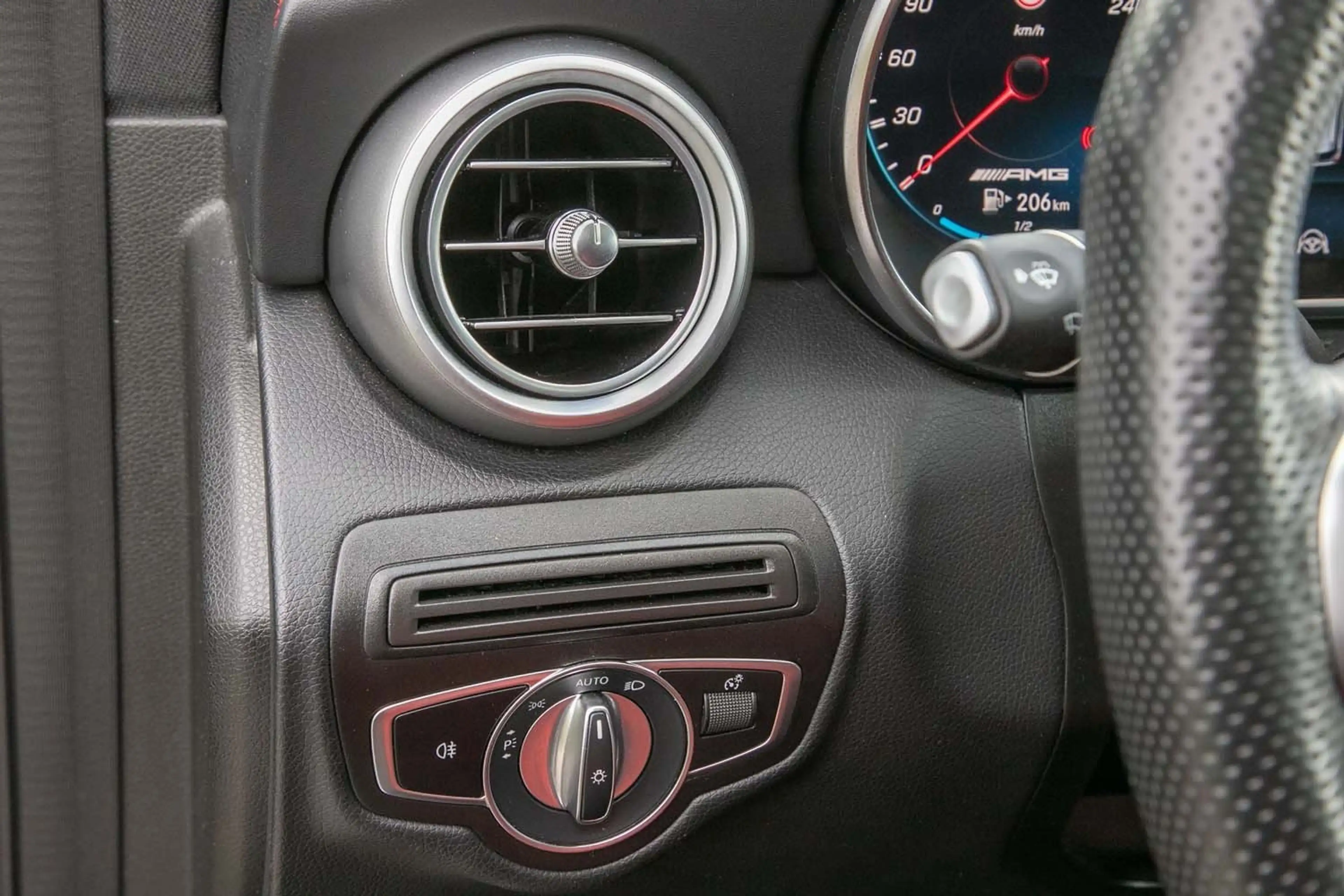 Mercedes-Benz GLC 63 AMG 4 Matic Pano RfKamera Navi — photo 11